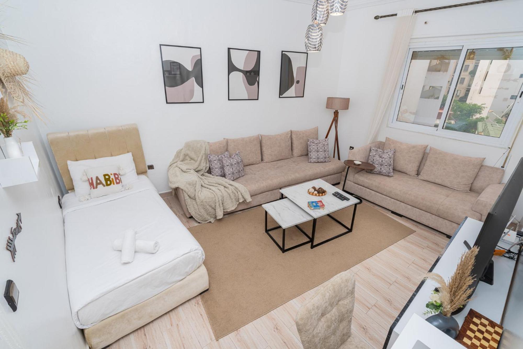Appartement Ensolleille Au Coeur De Tanger Bagian luar foto