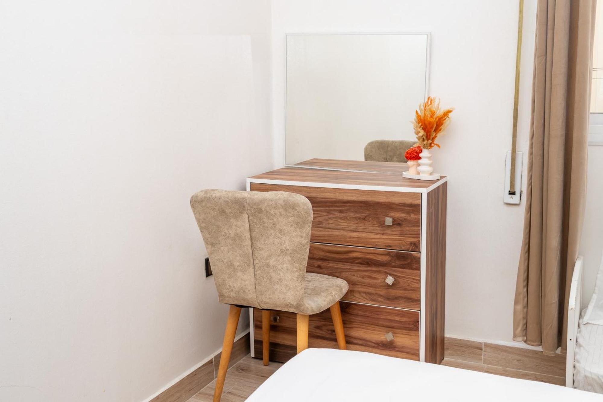 Appartement Ensolleille Au Coeur De Tanger Bagian luar foto